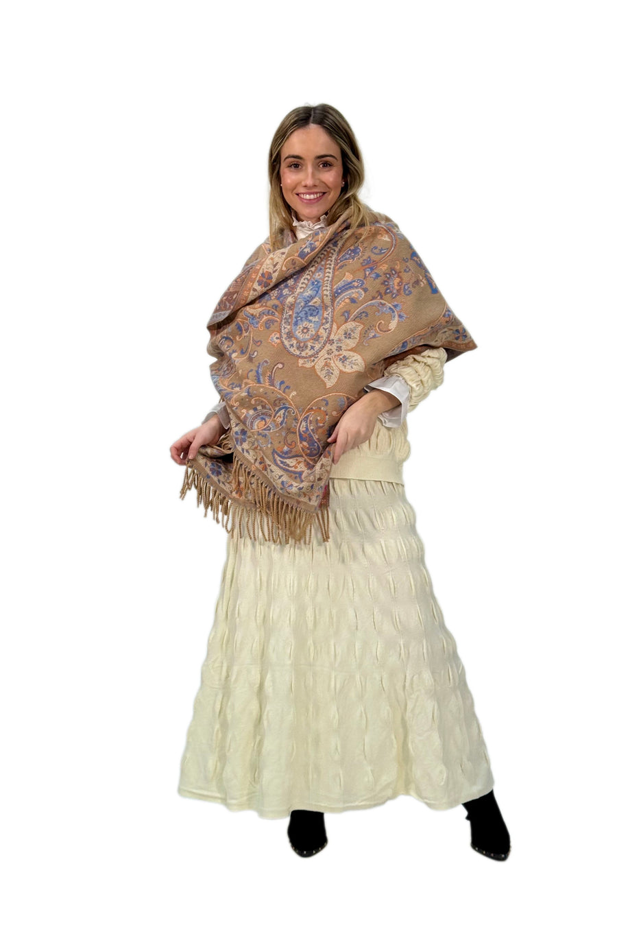 Pashmina con Estampado Cachemira y Flecos
