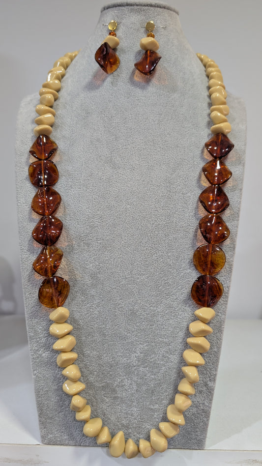 Conjunto de Collar y Pendientes Ámbar y Marfil