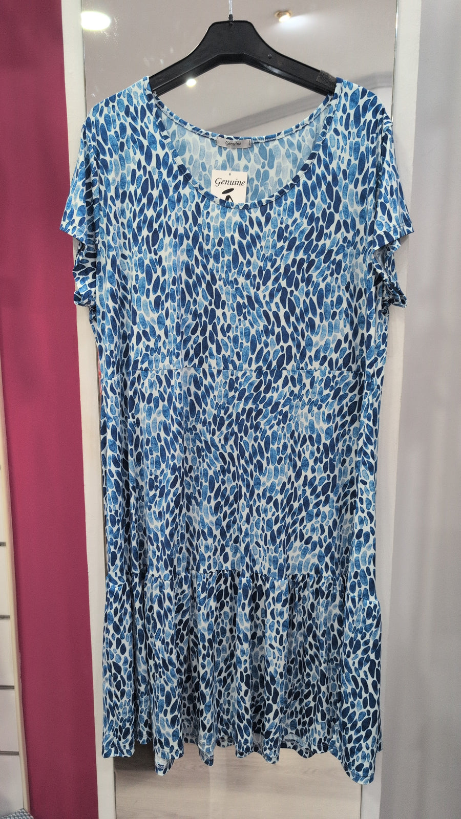 Vestido Corto Volante Bajo