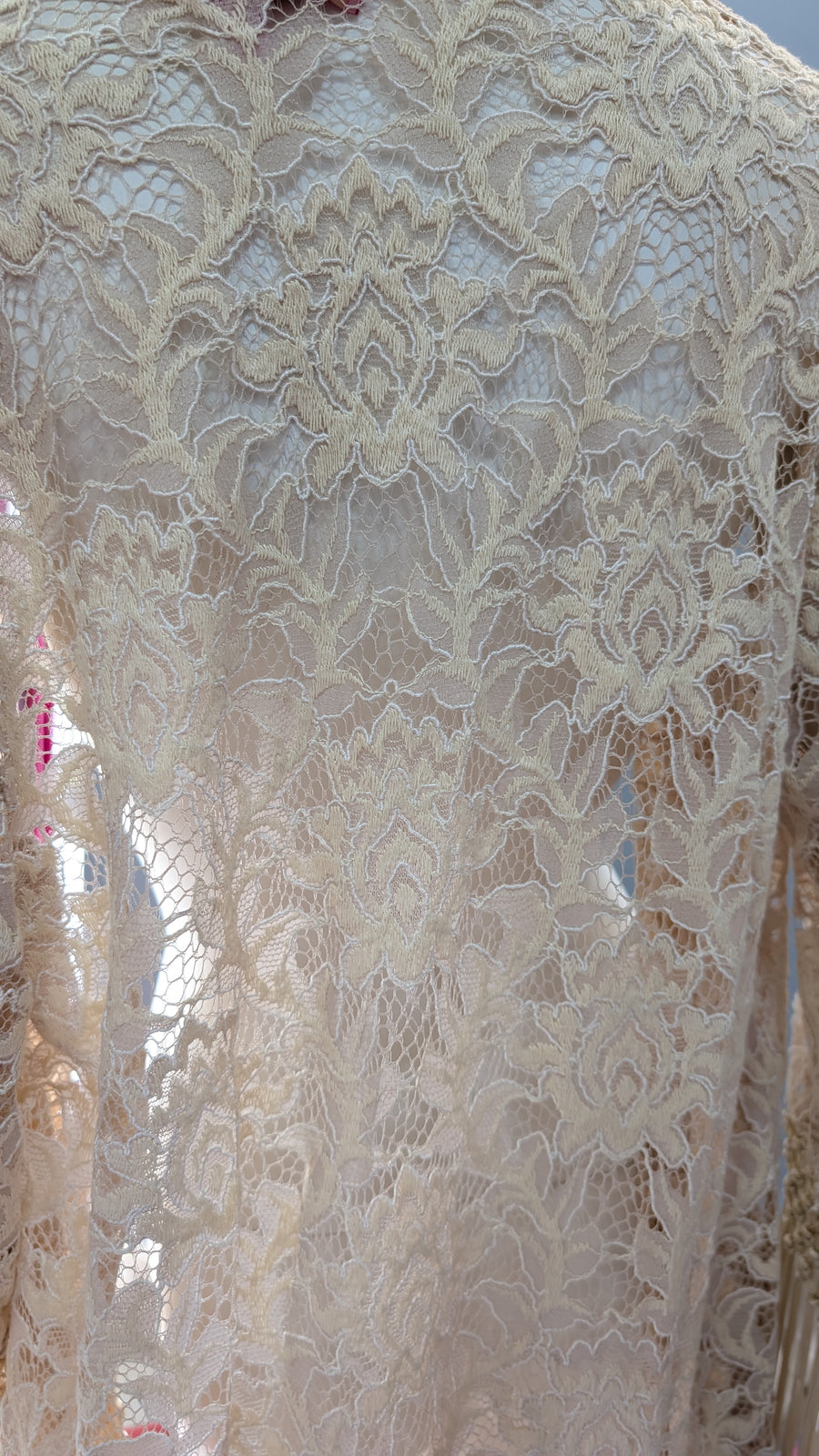 Chaqueta de Encaje con Flecos Elegancia Atemporal para mujer