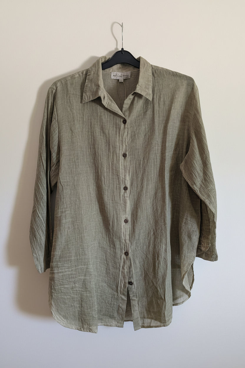 Camisa de Algodón 100% con Trabilla en Mangas