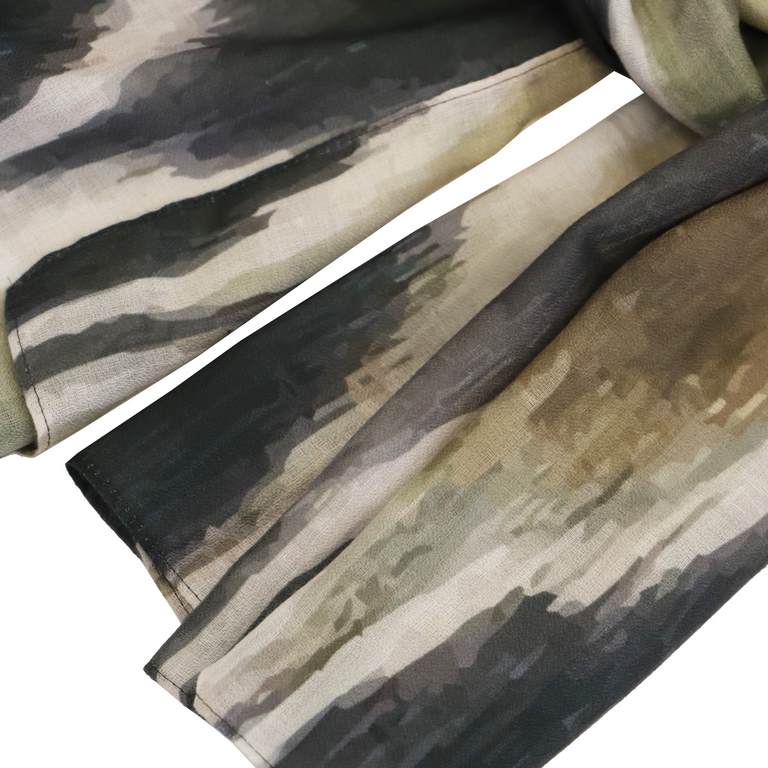 Fular Estampado Ikat en Tonos Caqui y Verde