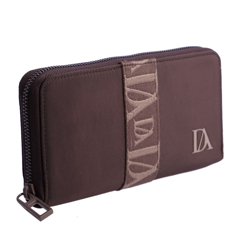 Cartera con Cremallera y Cinta Logo, color marrón