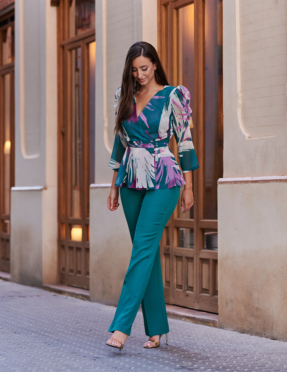 Conjunto Elegante de Blusa y Pantalón - Gasa y Crepé