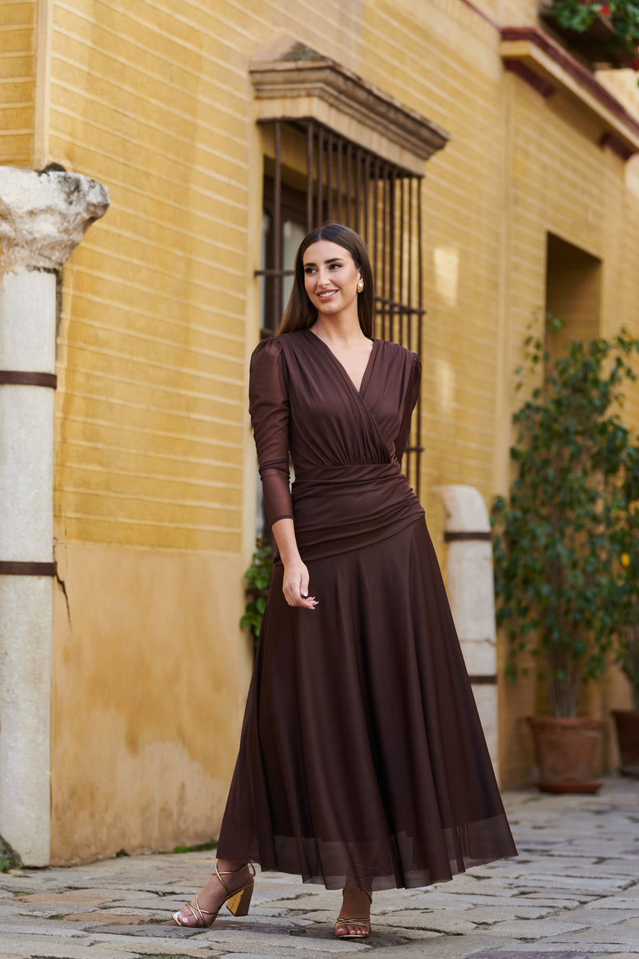 Vestido Cruzado de Tul Elástico con Drapeado Favorecedor
