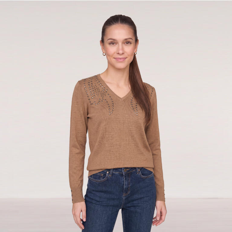 Jersey de Pico Camel con Tachuelas