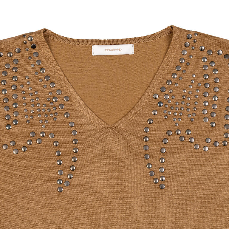 Jersey de Pico Camel con Tachuelas