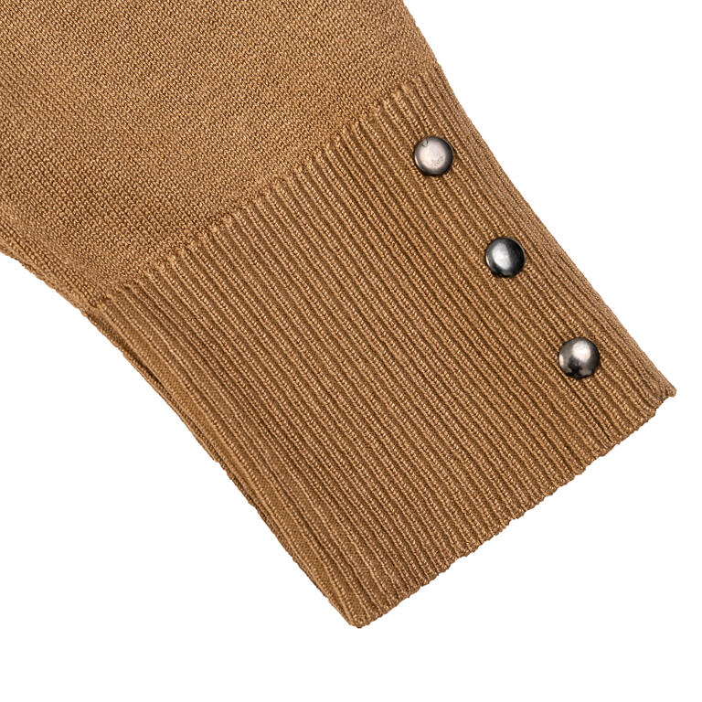 Jersey de Pico Camel con Tachuelas