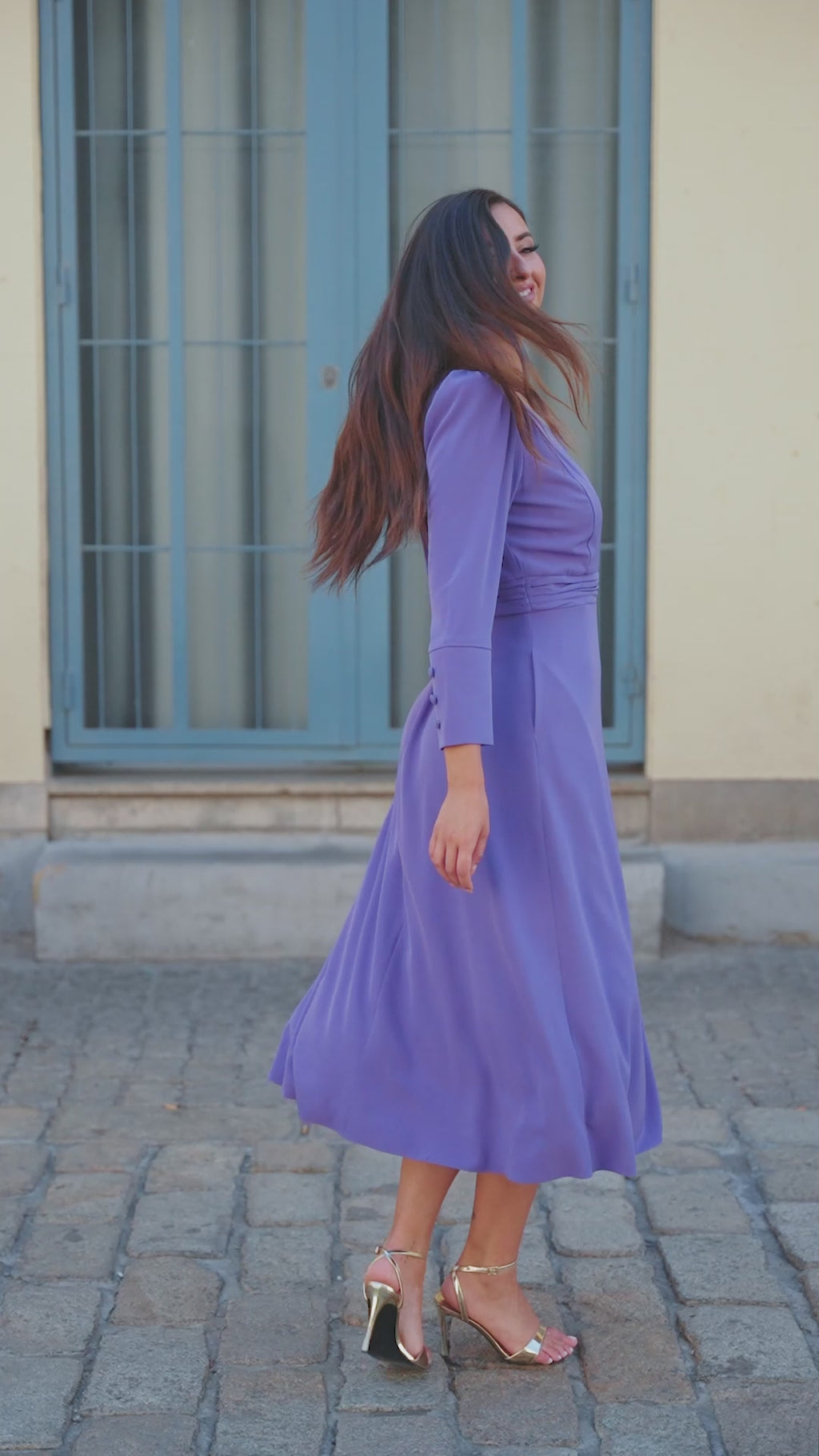 Vestido en evasé de crespón
