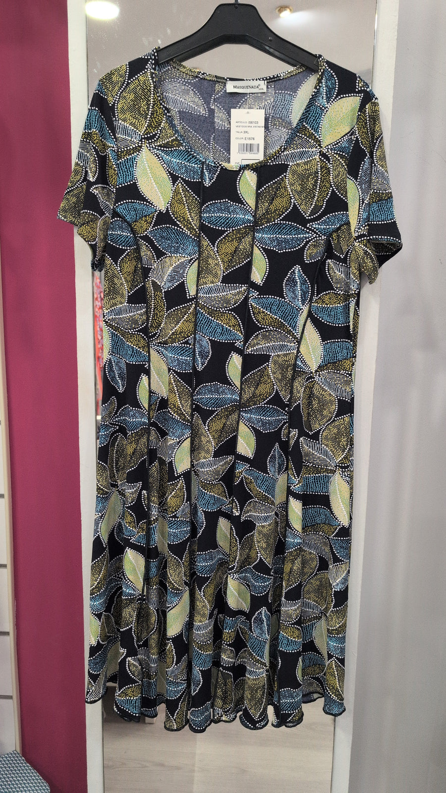 Vestido Midi Vuelo Estructurado