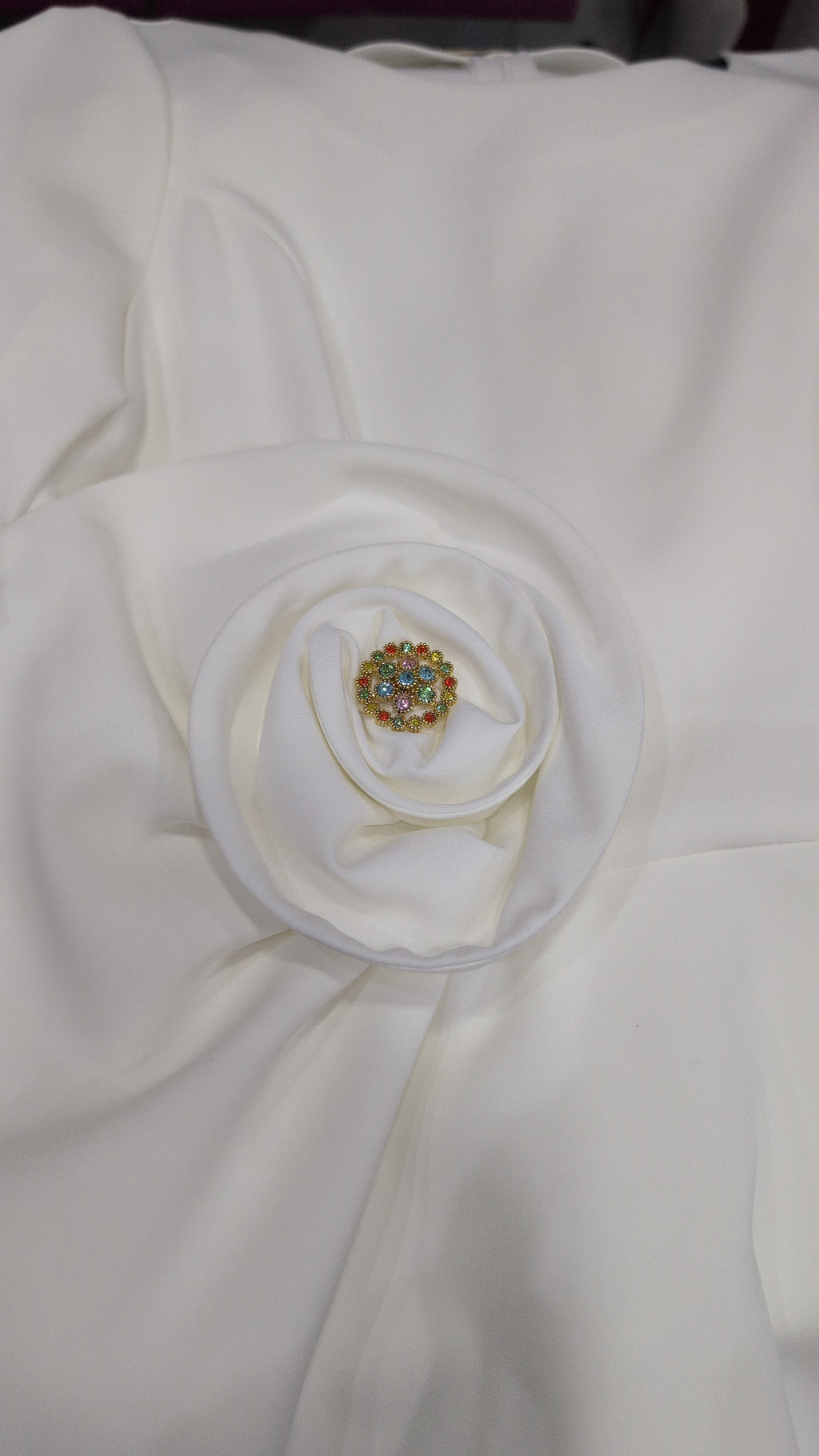 Conjunto de pantalón con péplum para bodas y eventos