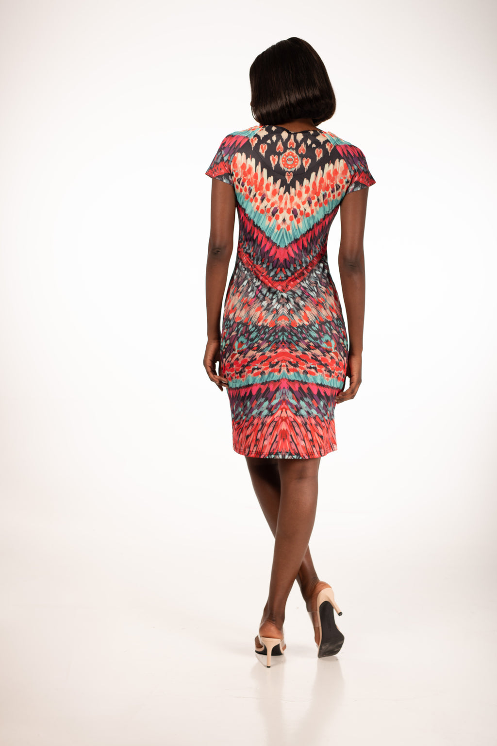 Vestido midi multicolor con escote Henley