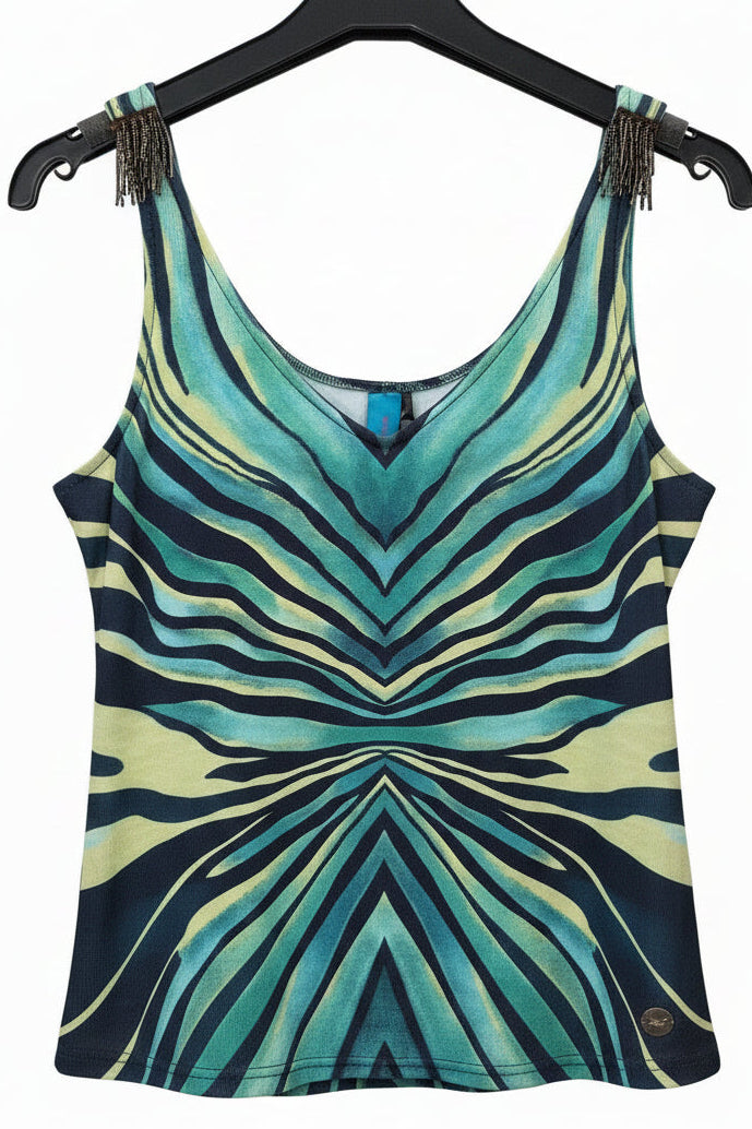Top estampado turquesa con pedrería