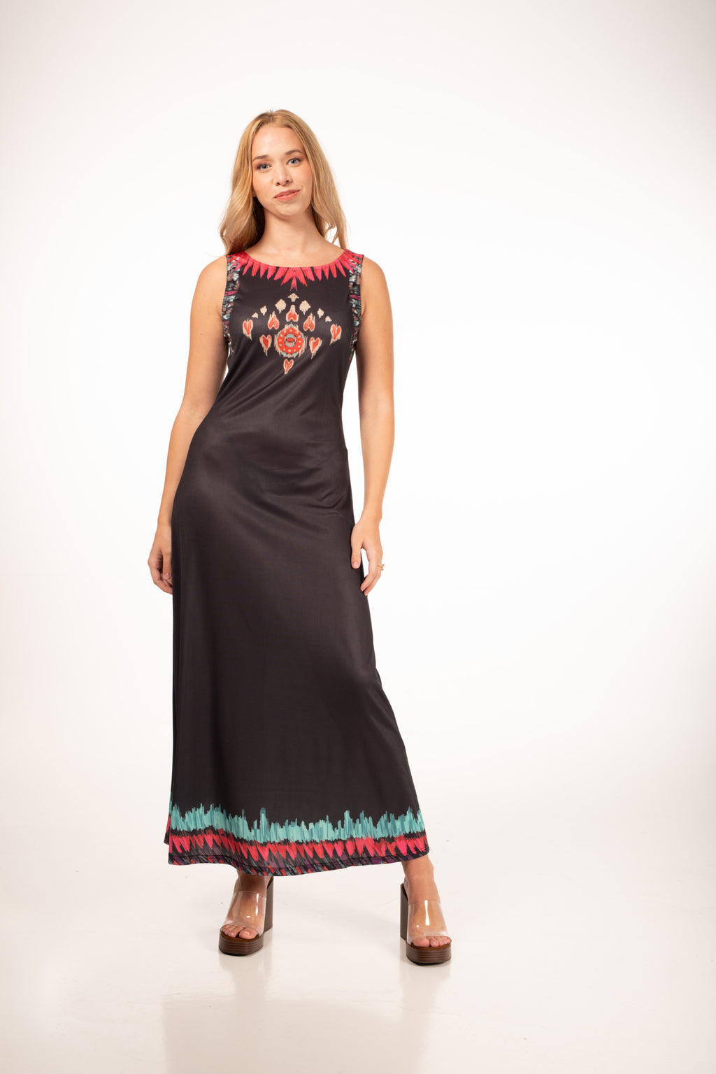 Vestido maxi boho con estampado étnico