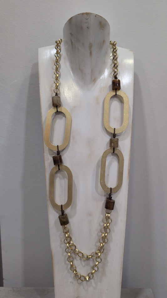 Collar Largo Geométrico Eslabones y Resina